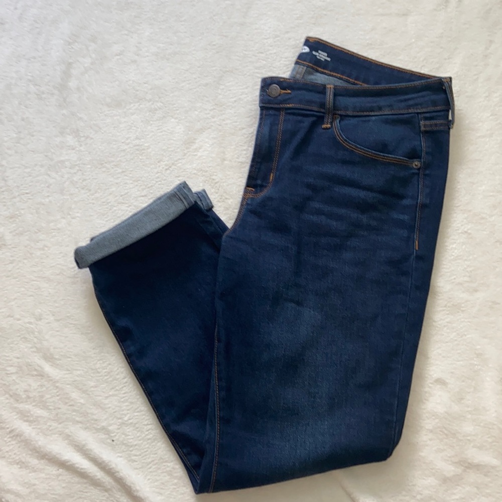 🌀🌀Old Navy “Power Slim Straight” jeans -mid rise